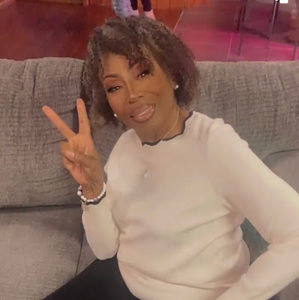 Meet your Posher, Juanita